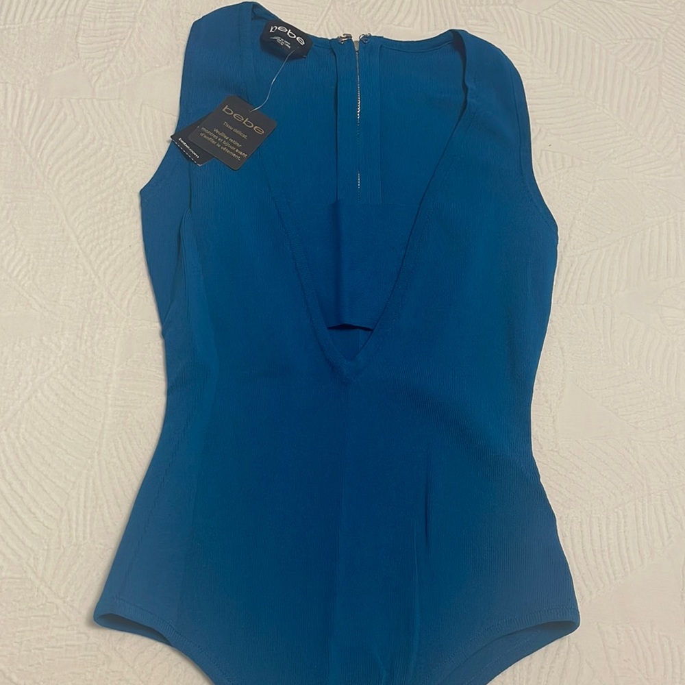 bebe Royal Blue Sleeveless V-Neck Bodysuit